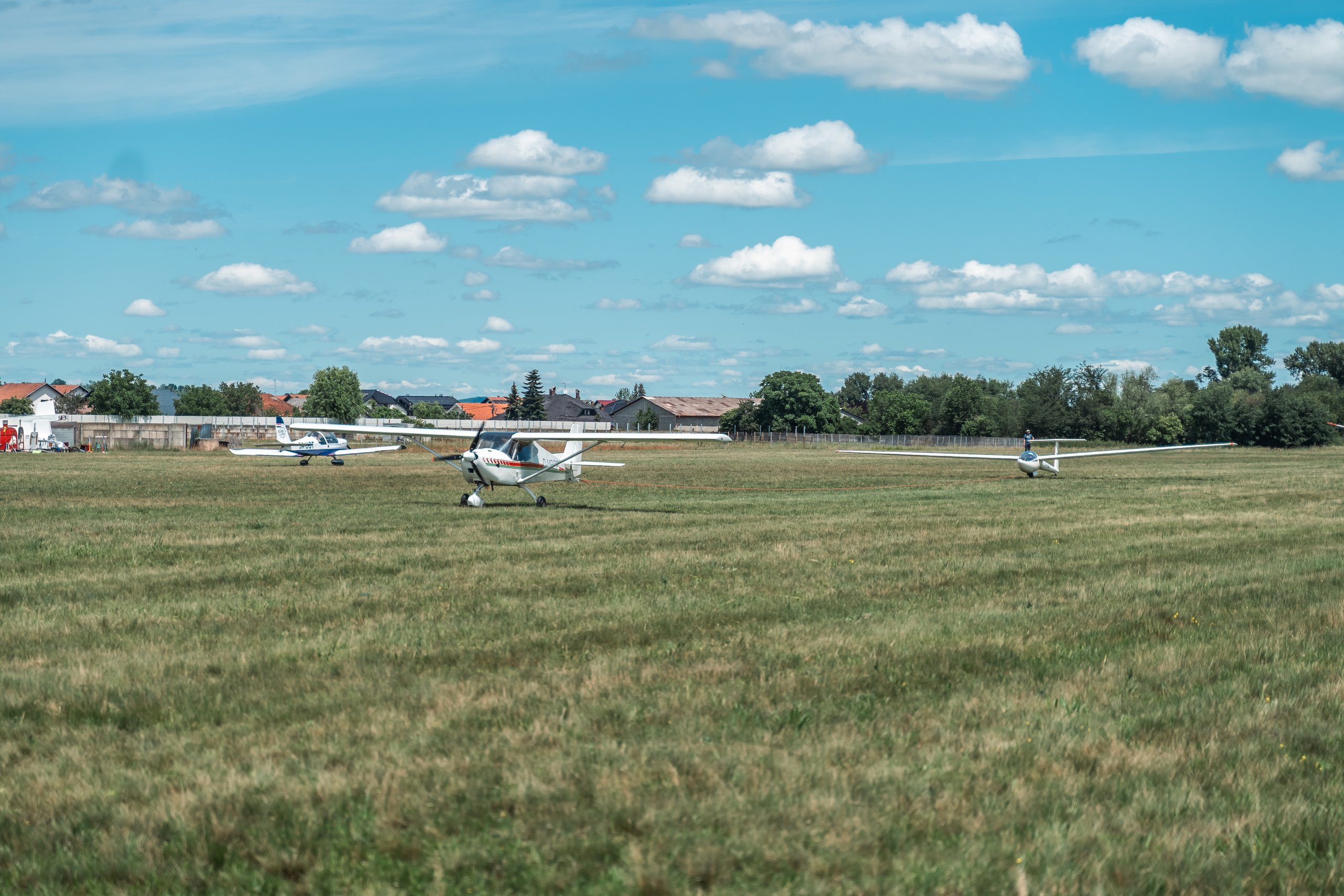 0606-1226-LU_02010